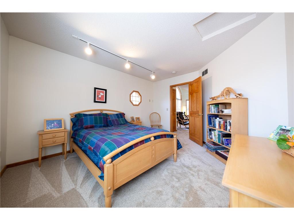 13274 Huntington Drive Apple Valley MN 55124 7065163 image29
