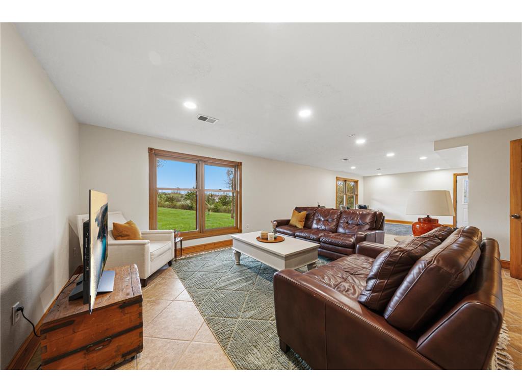 13275 Dahle Avenue Dundas MN 55019 7064216 image23