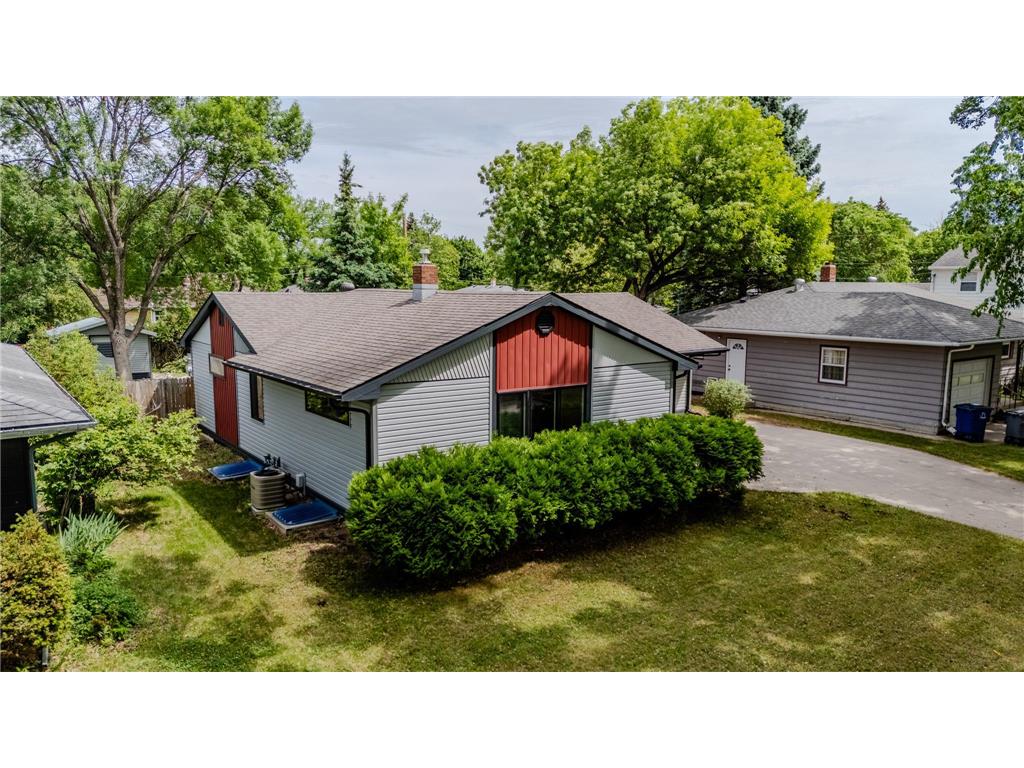 1328 18th Avenue S Moorhead MN 56560 7090322 image4