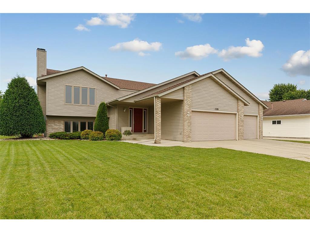 1328 19th Street SW Faribault MN 55021 6572708 image1