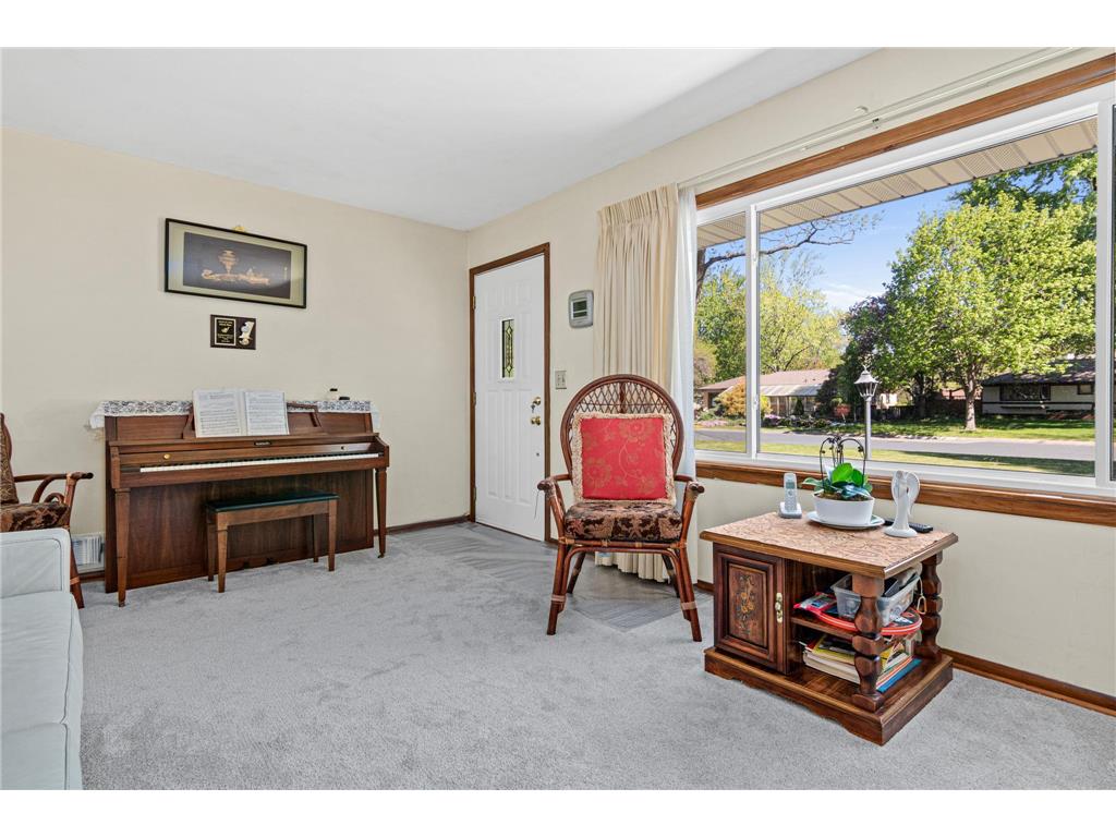 1328 66th Avenue NE Fridley MN 55432 7076900 image2
