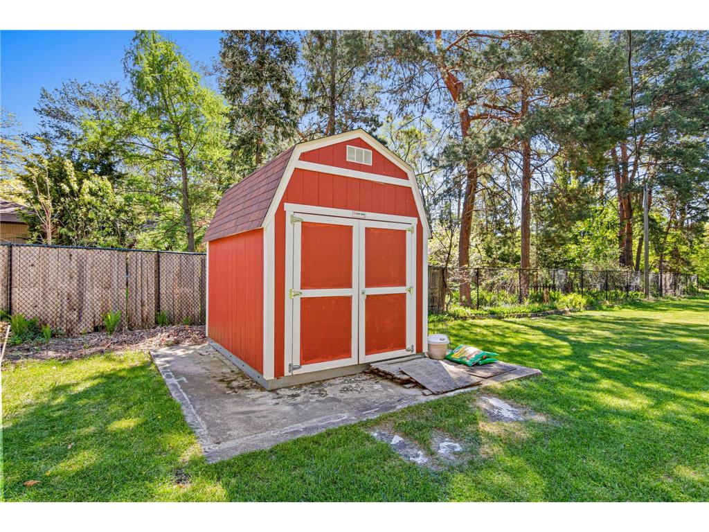 1328 66th Avenue NE Fridley MN 55432 7076900 image25