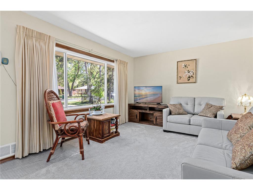 1328 66th Avenue NE Fridley MN 55432 7076900 image3