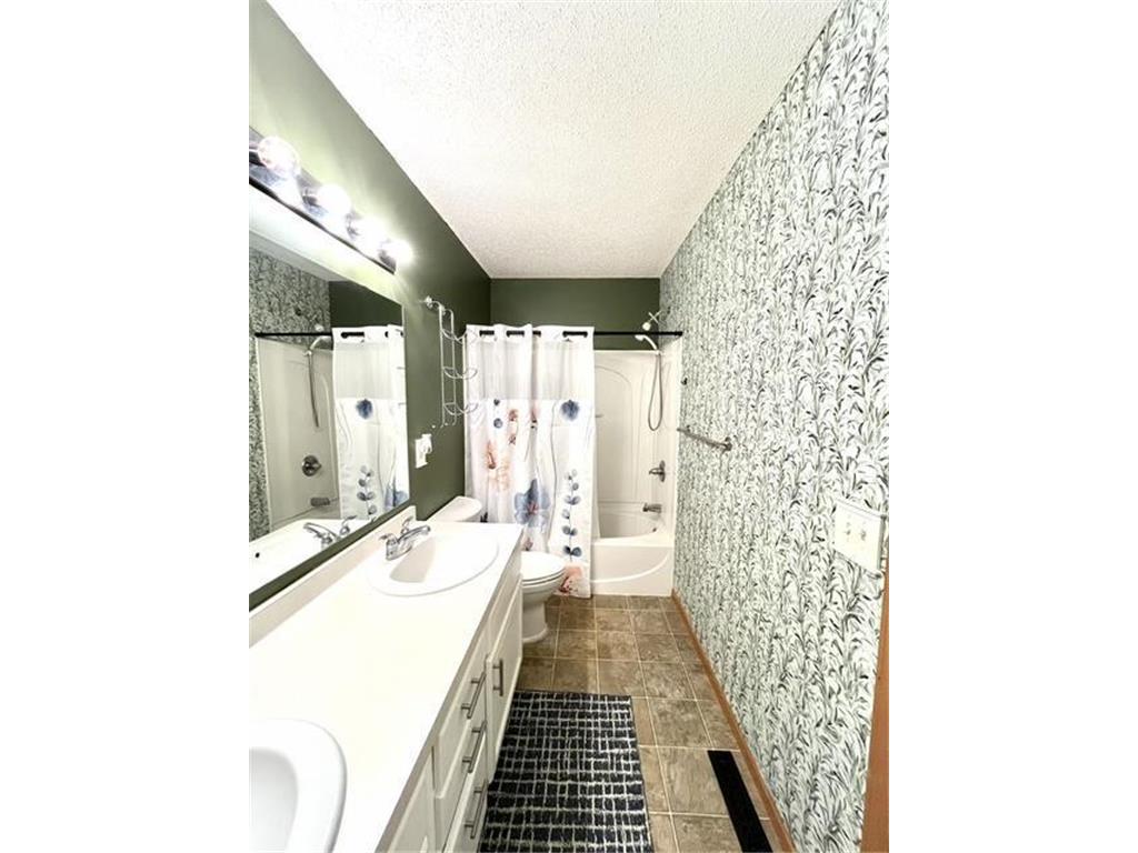 1328 Raintree Lane Waconia MN 55387 7044048 image25
