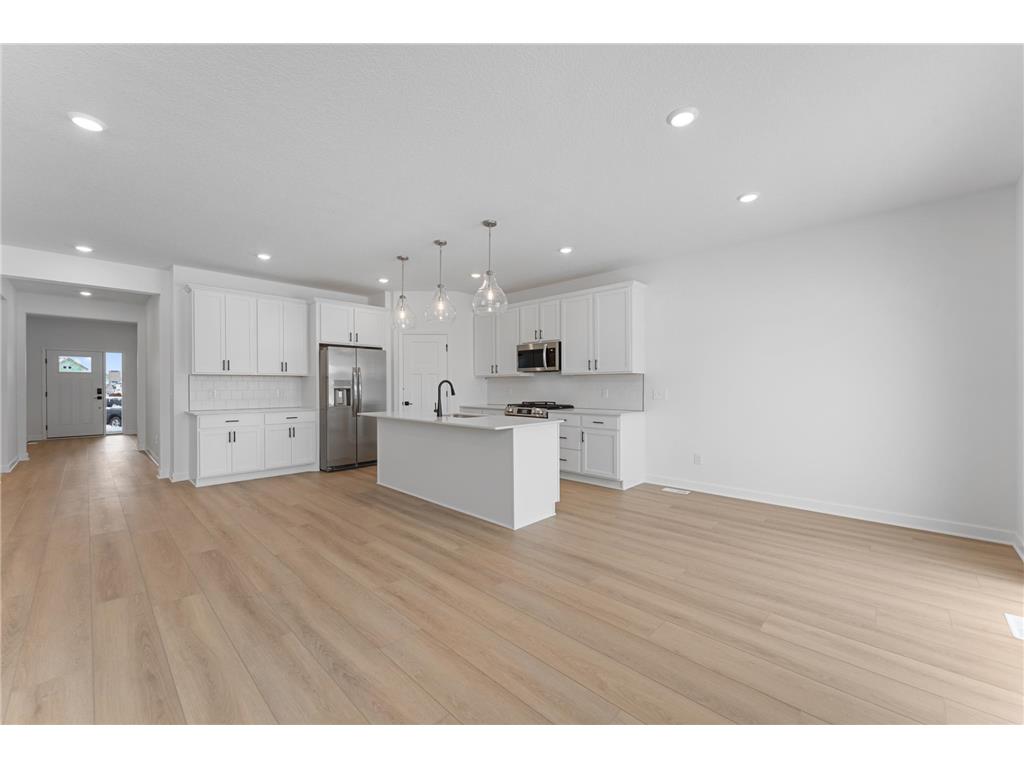 13288 Hupp Court NE Blaine MN 55449 6811712 image5