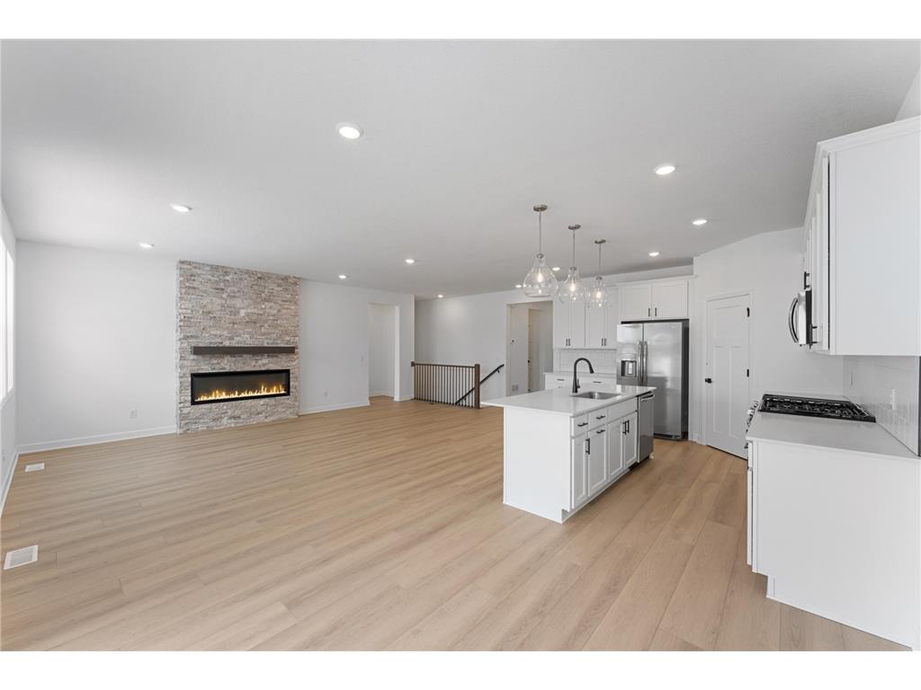 13288 Hupp Court NE Blaine MN 55449 6811712 image7