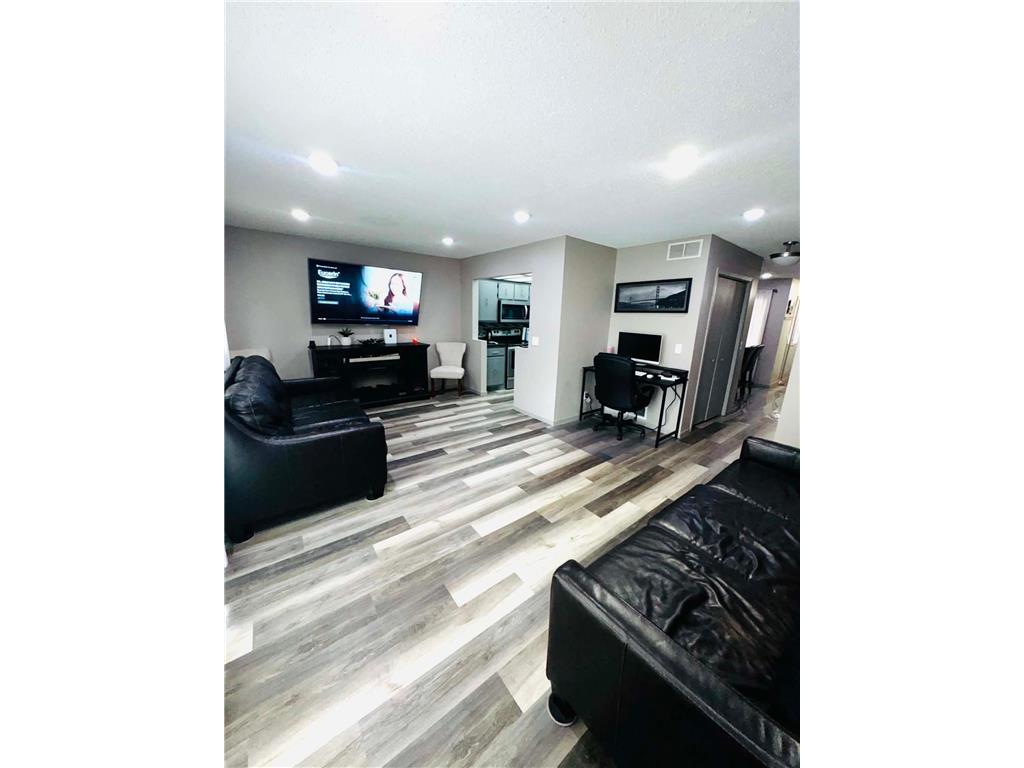 1329 68th Lane N Brooklyn Center MN 55430 7110401 image3