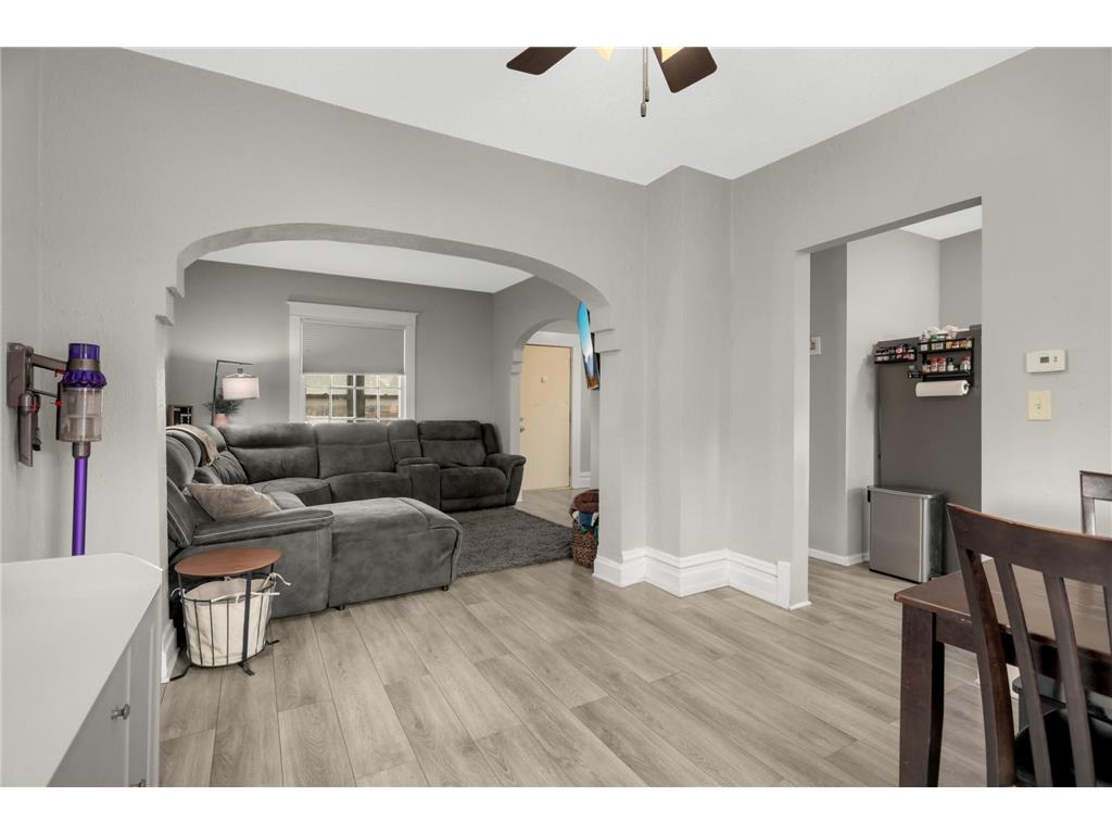 1329 Newton Avenue N Minneapolis MN 55411 7053659 image10