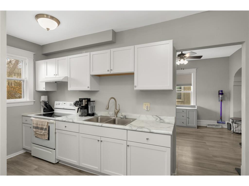 1329 Newton Avenue N Minneapolis MN 55411 7053659 image12