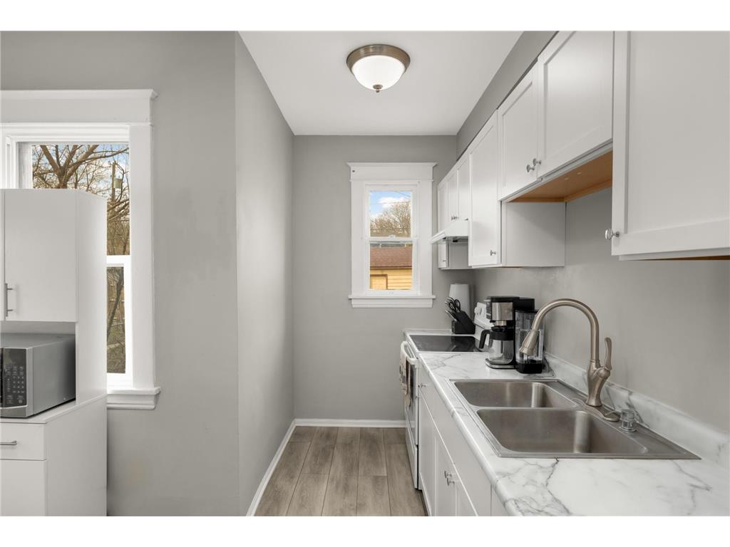 1329 Newton Avenue N Minneapolis MN 55411 7053659 image13