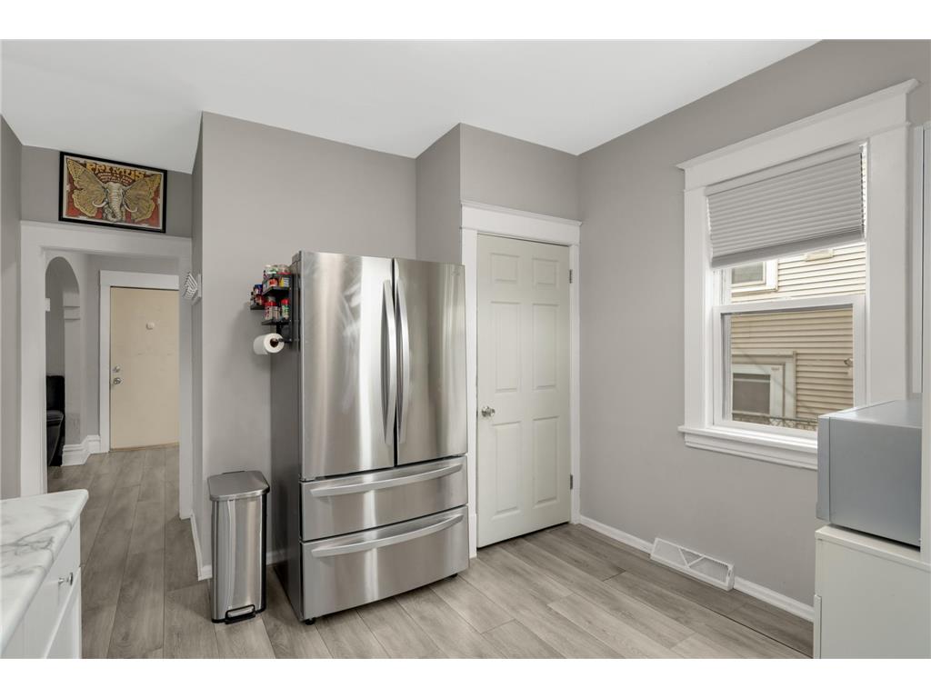 1329 Newton Avenue N Minneapolis MN 55411 7053659 image15