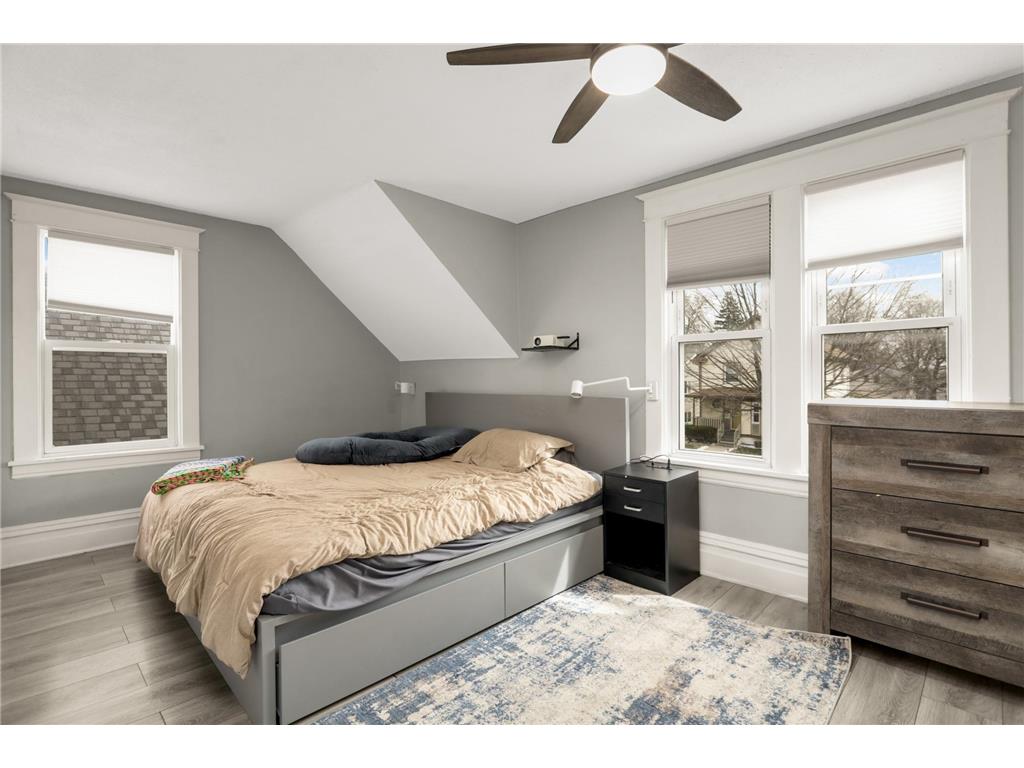 1329 Newton Avenue N Minneapolis MN 55411 7053659 image16