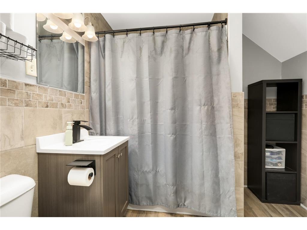 1329 Newton Avenue N Minneapolis MN 55411 7053659 image21