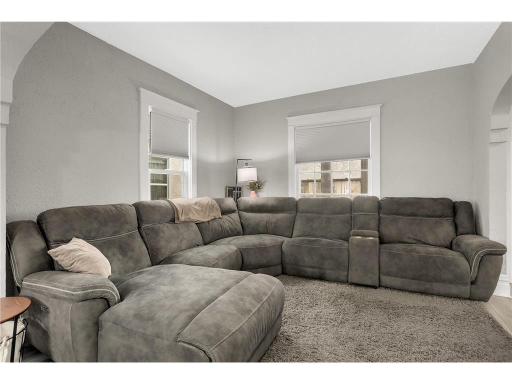 1329 Newton Avenue N Minneapolis MN 55411 7053659 image7