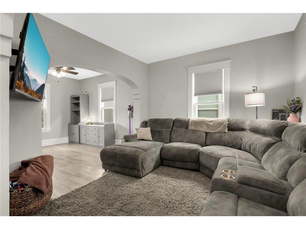 1329 Newton Avenue N Minneapolis MN 55411 7053659 image8