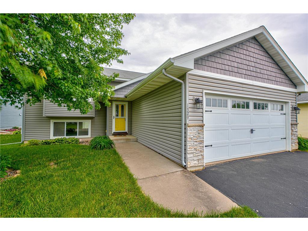 1329 Osprey Court New Richmond WI 54017 6726604 image1