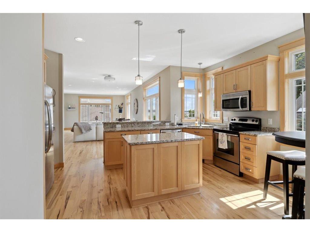 1329 S Oak Street Lake City MN 55041 - Mississippi 7049647 image11