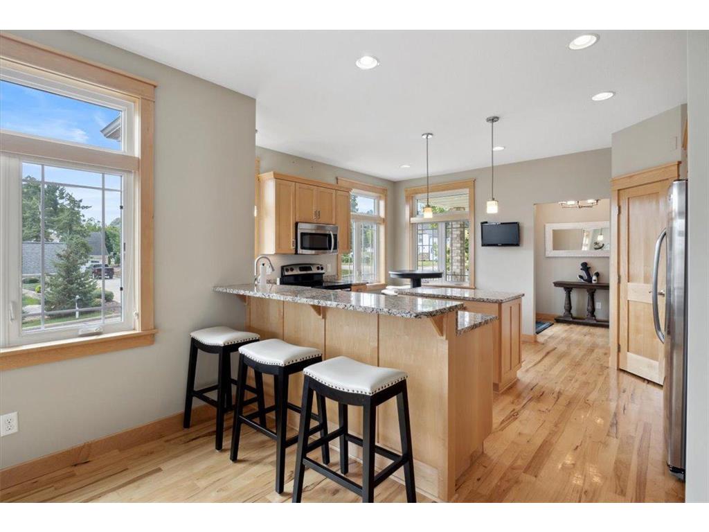 1329 S Oak Street Lake City MN 55041 - Mississippi 7049647 image14