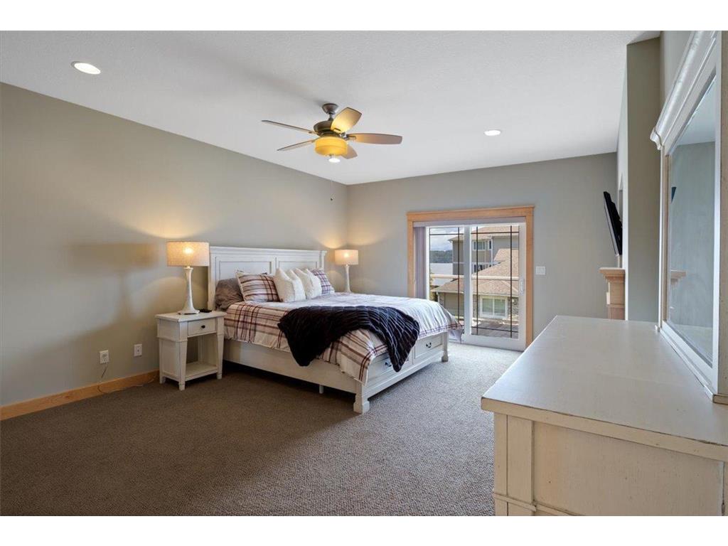 1329 S Oak Street Lake City MN 55041 - Mississippi 7049647 image22