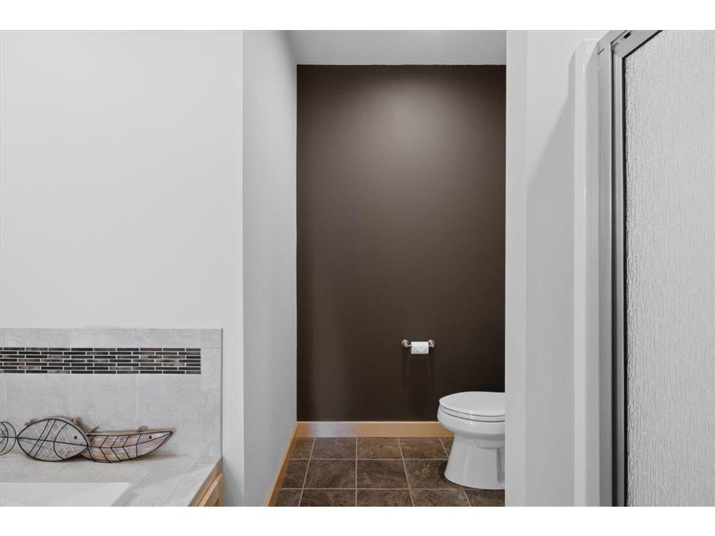 1329 S Oak Street Lake City MN 55041 - Mississippi 7049647 image29