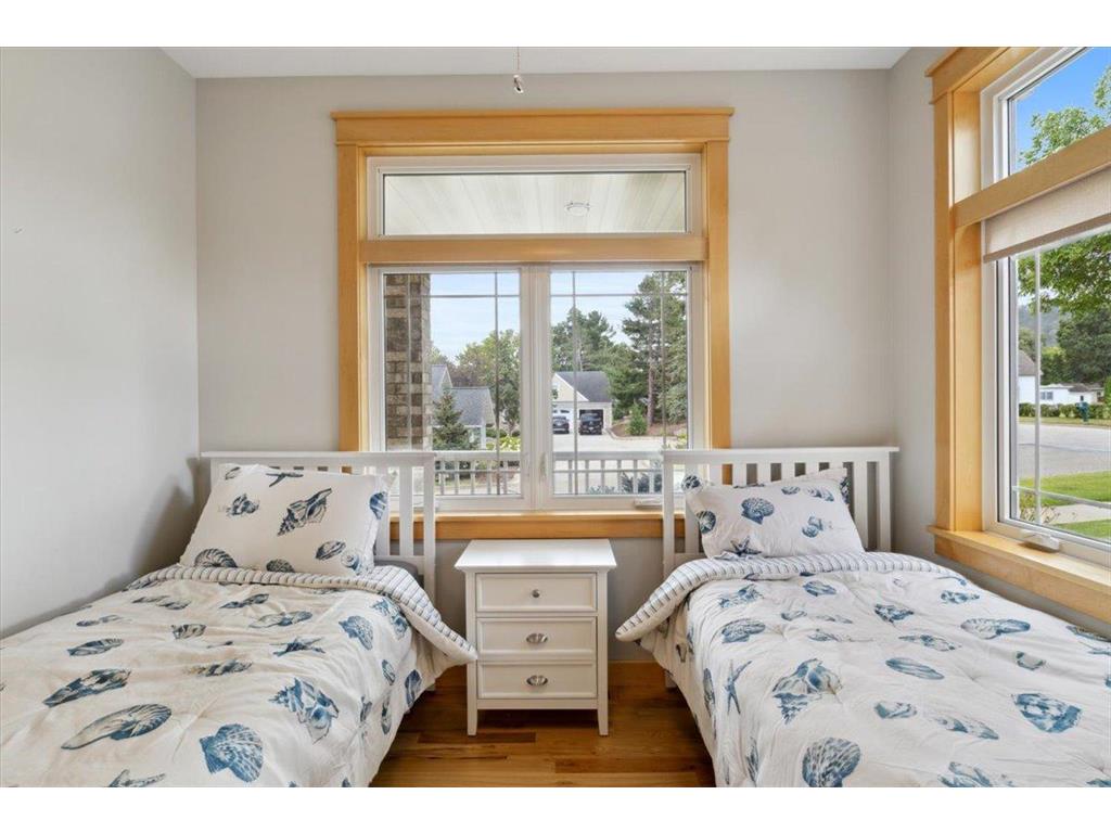 1329 S Oak Street Lake City MN 55041 - Mississippi 7049647 image35