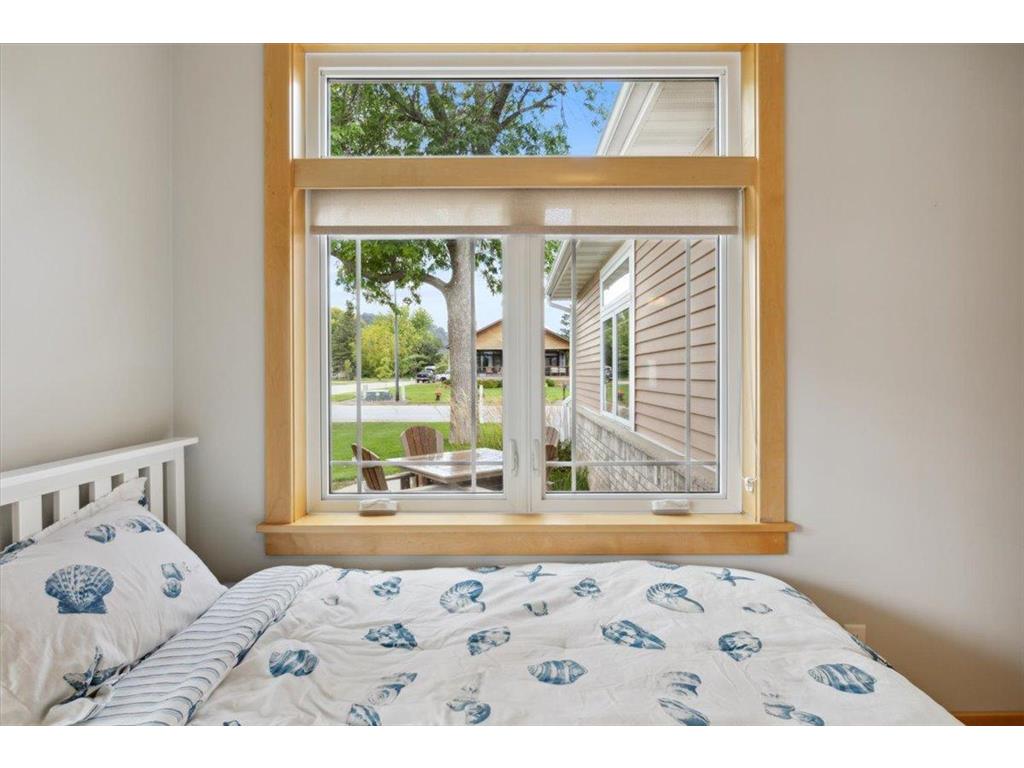 1329 S Oak Street Lake City MN 55041 - Mississippi 7049647 image36