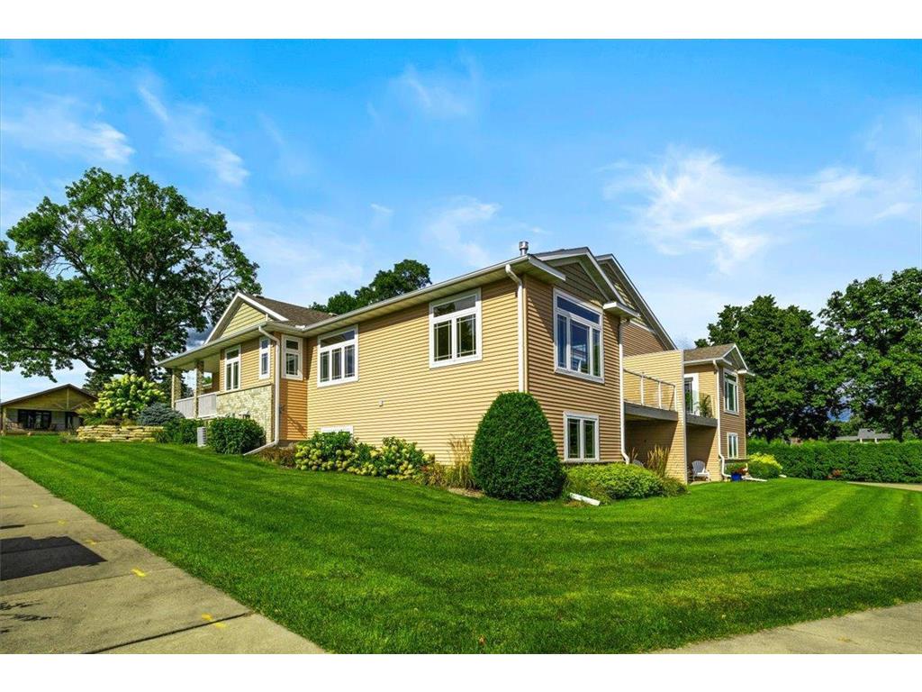 1329 S Oak Street Lake City MN 55041 - Mississippi 7049647 image5