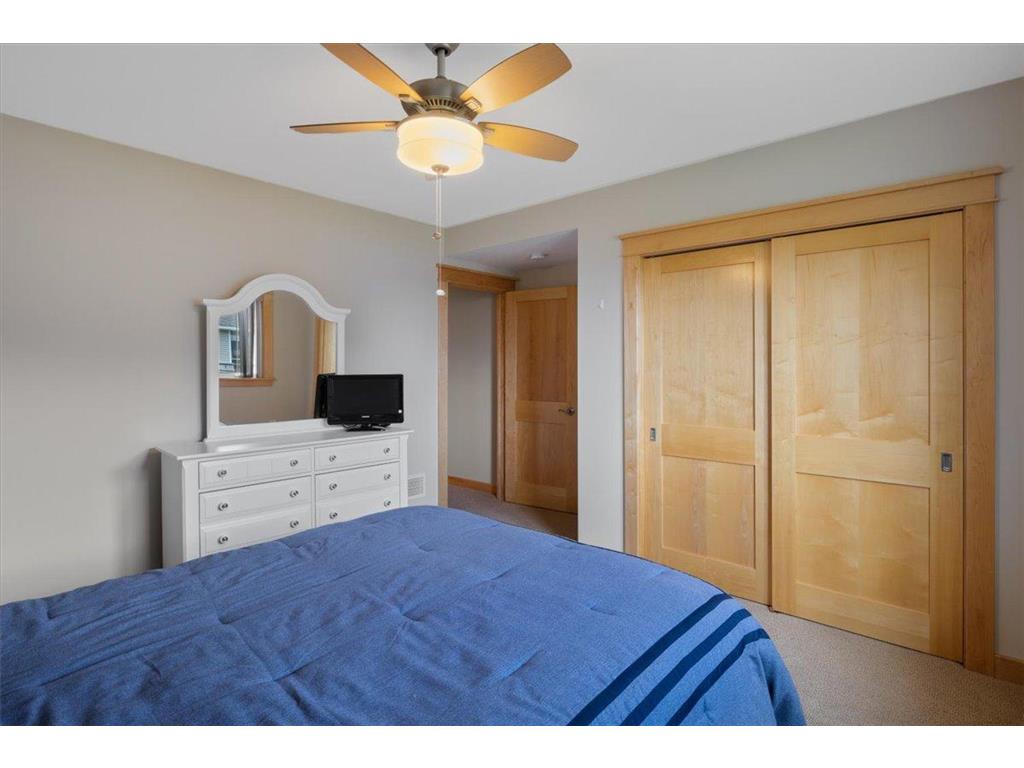 1329 S Oak Street Lake City MN 55041 - Mississippi 7049647 image55