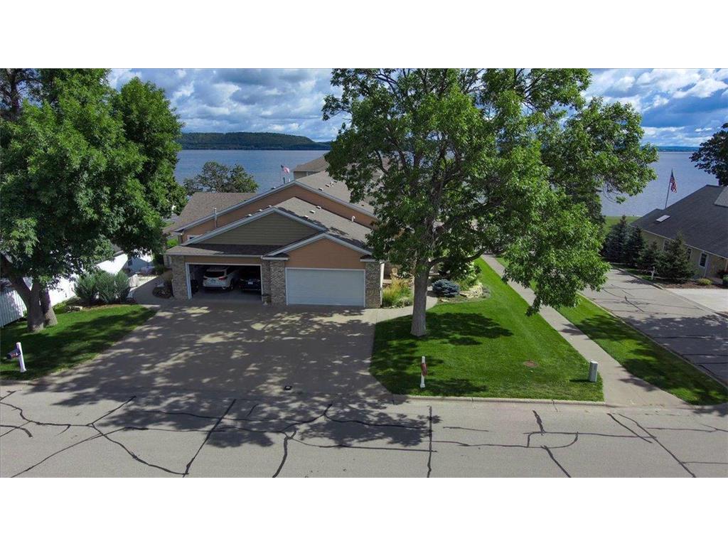 1329 S Oak Street Lake City MN 55041 - Mississippi 7049647 image64