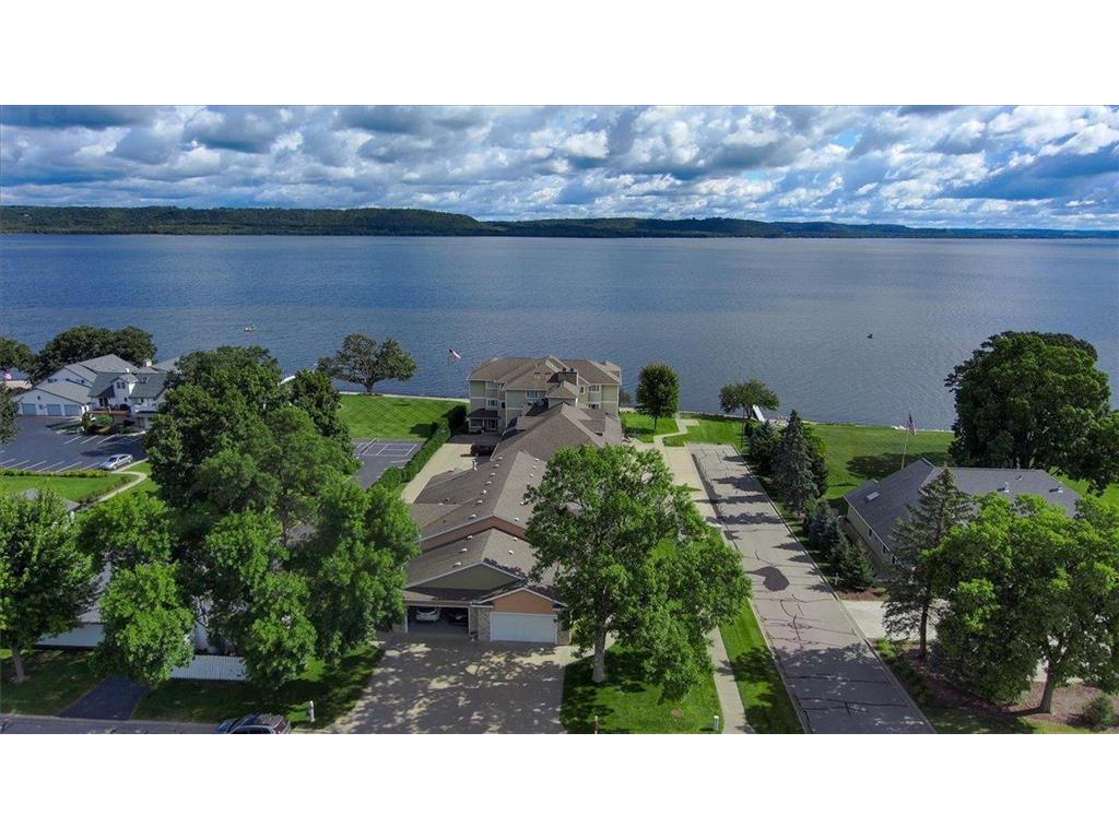 1329 S Oak Street Lake City MN 55041 - Mississippi 7049647 image65