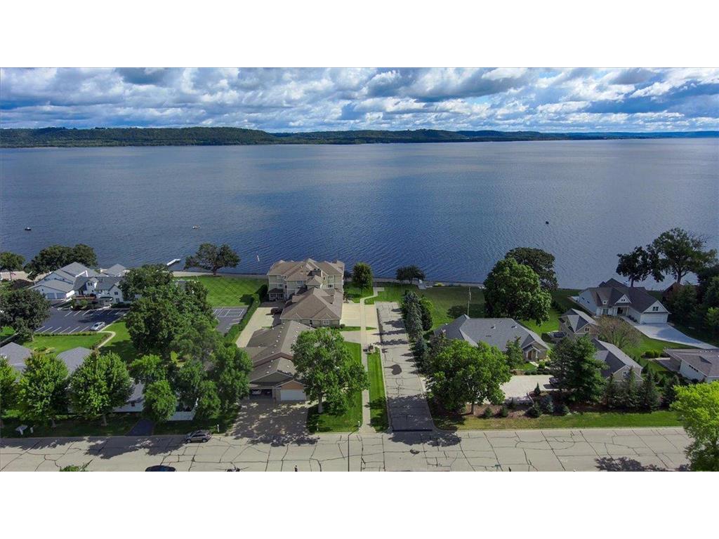 1329 S Oak Street Lake City MN 55041 - Mississippi 7049647 image72