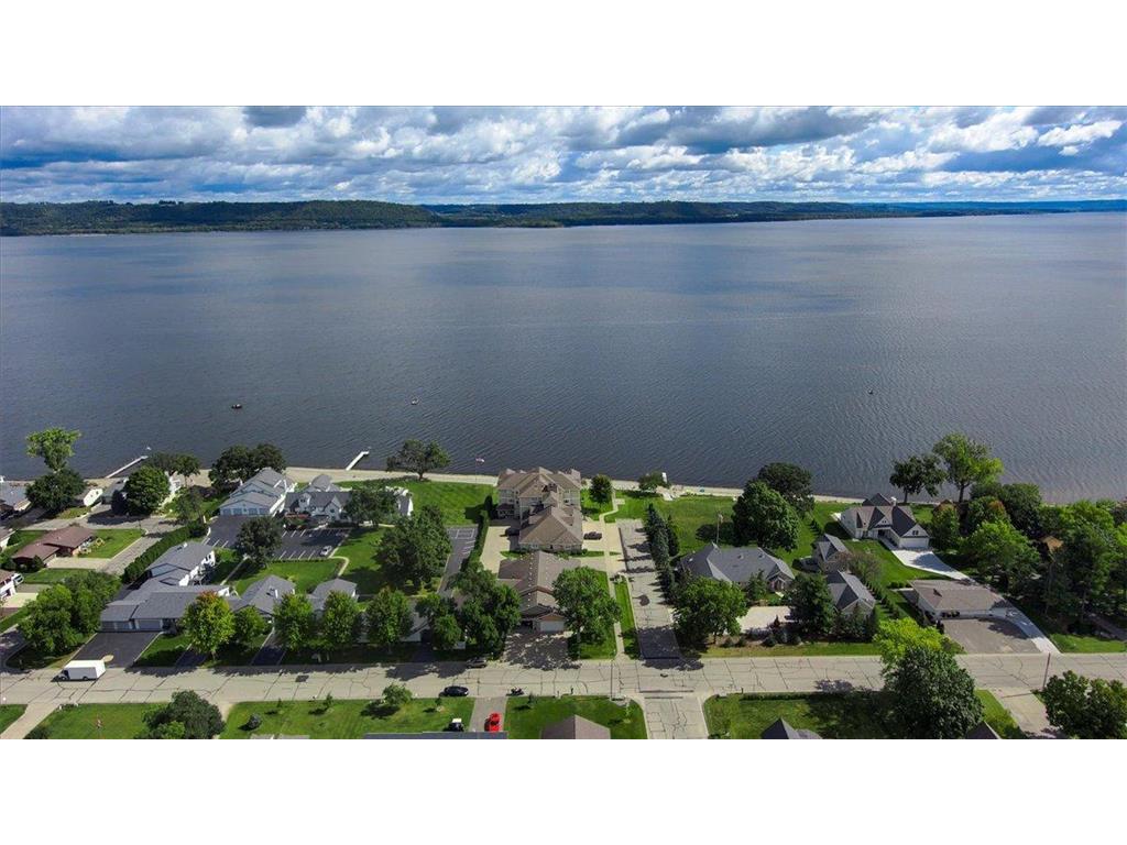 1329 S Oak Street Lake City MN 55041 - Mississippi 7049647 image73