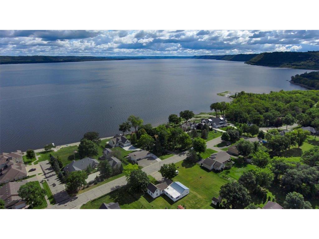 1329 S Oak Street Lake City MN 55041 - Mississippi 7049647 image76