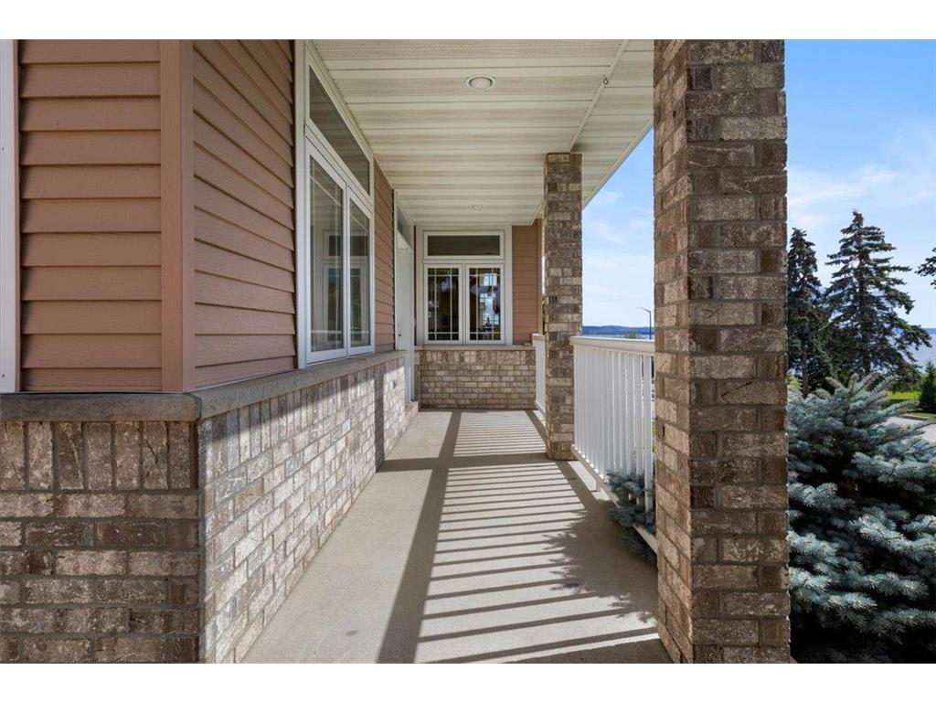 1329 S Oak Street Lake City MN 55041 - Mississippi 7049647 image8