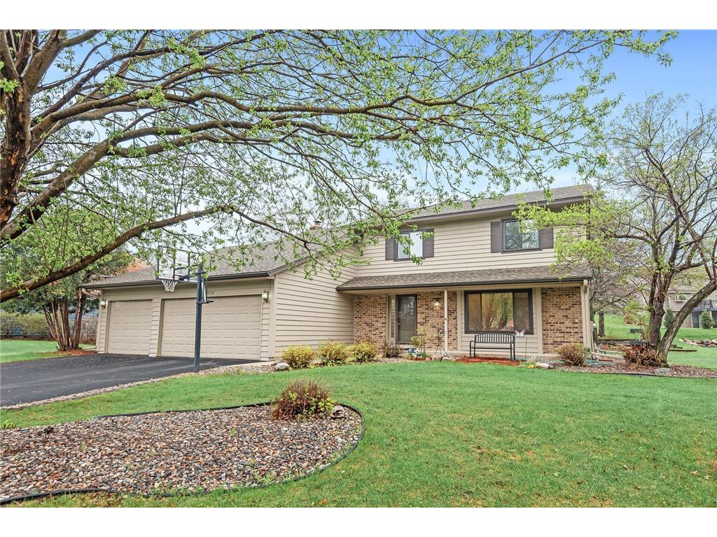 13299 Kerry Lane, Eden Prairie, MN, 55346 MLS 6193172 Edina Realty