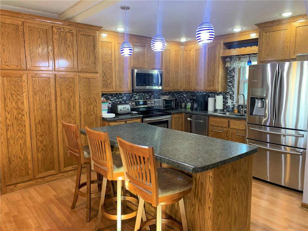 133 Grove Avenue Montevideo MN 56265 6307597 image1