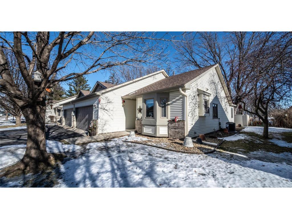 133 Hickory Court Farmington MN 55024 7008200 image1