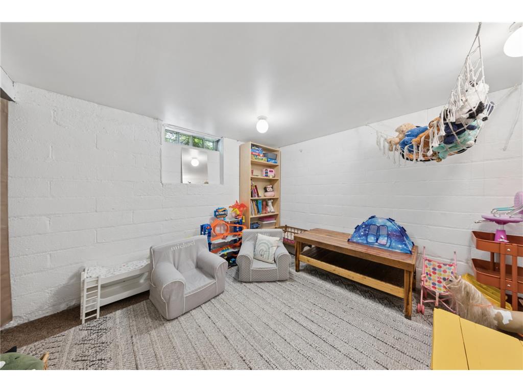 133 Ridgewood Drive Hopkins MN 55343 7079786 image15
