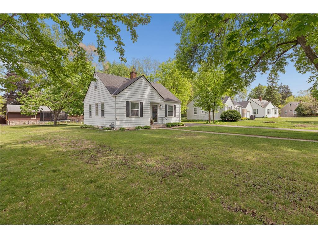 133 Ridgewood Drive Hopkins MN 55343 7079786 image21