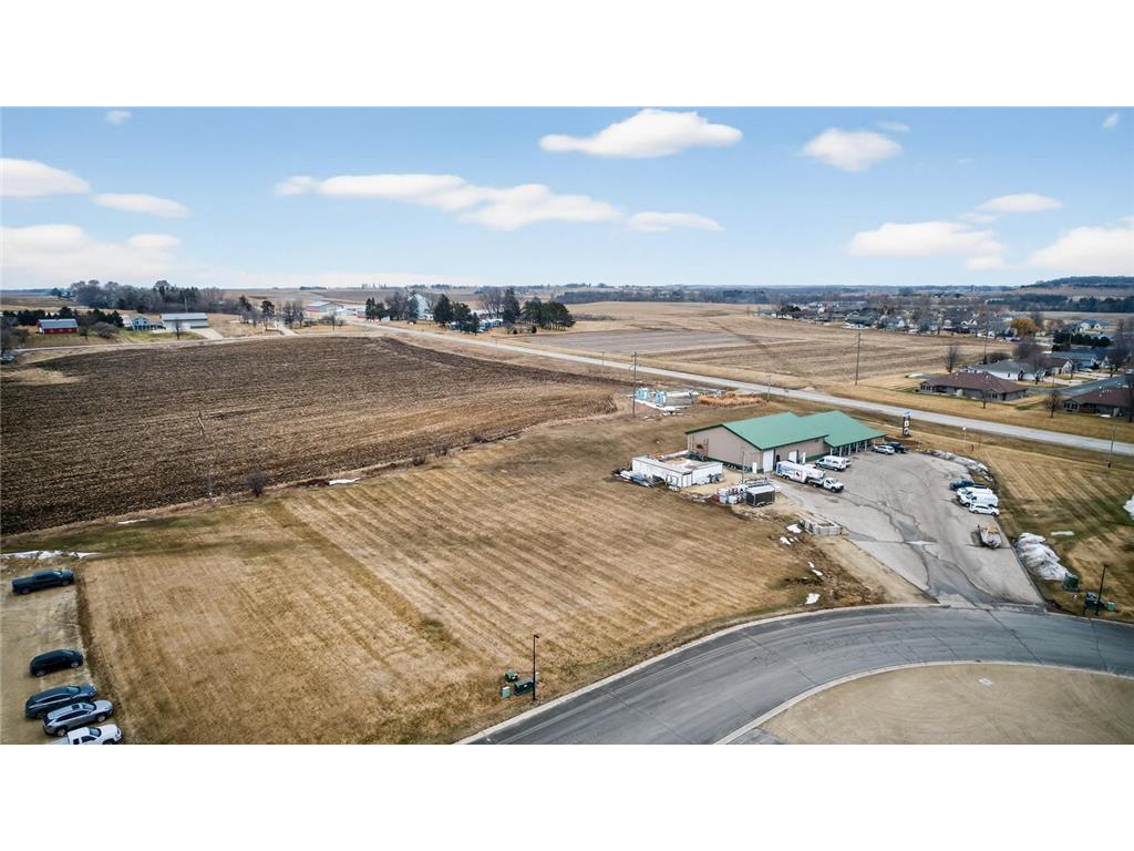 133 W Circle Drive Saint Charles MN 55972 7020874 image4