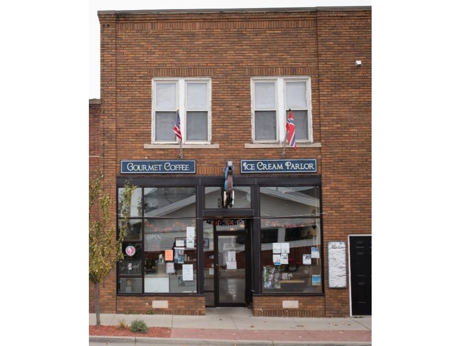 133 W Main Street, Spring Grove, MN, 55974 MLS 5330316 Edina Realty