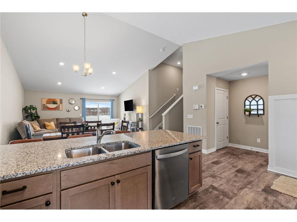 1330 Freedom Lane Delano MN 55328 7013757 image11