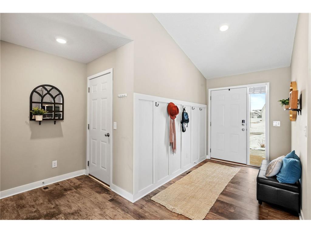 1330 Freedom Lane Delano MN 55328 7013757 image3