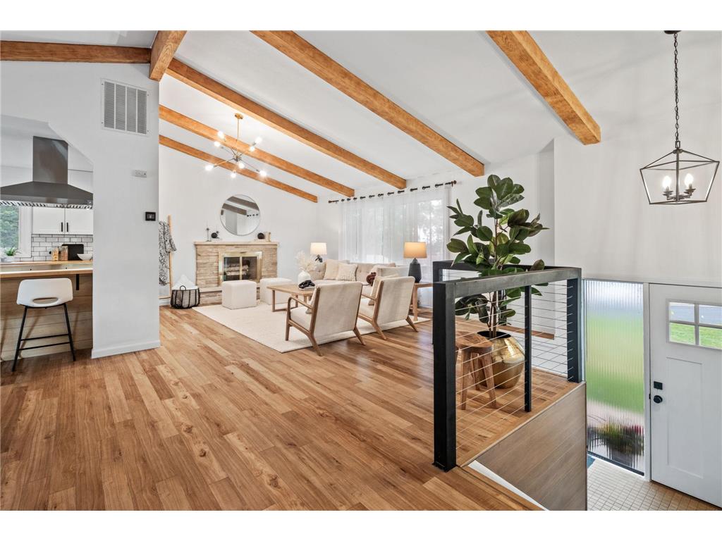 1330 Hillcrest Drive NE Fridley MN 55432 6429922 image1