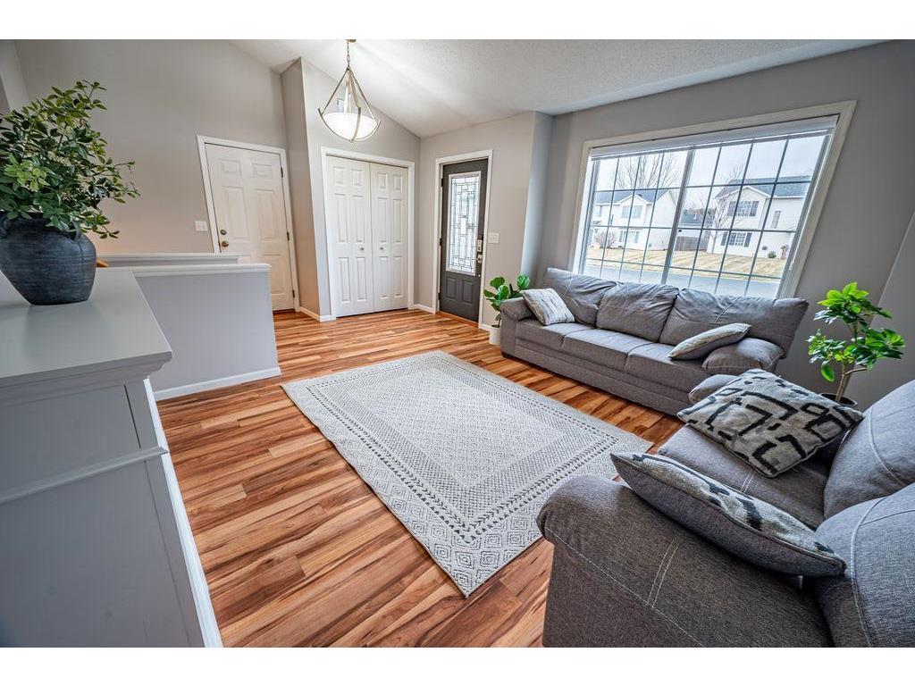 1330 Hunter Hill Drive Hammond WI 54015 7042306 image4