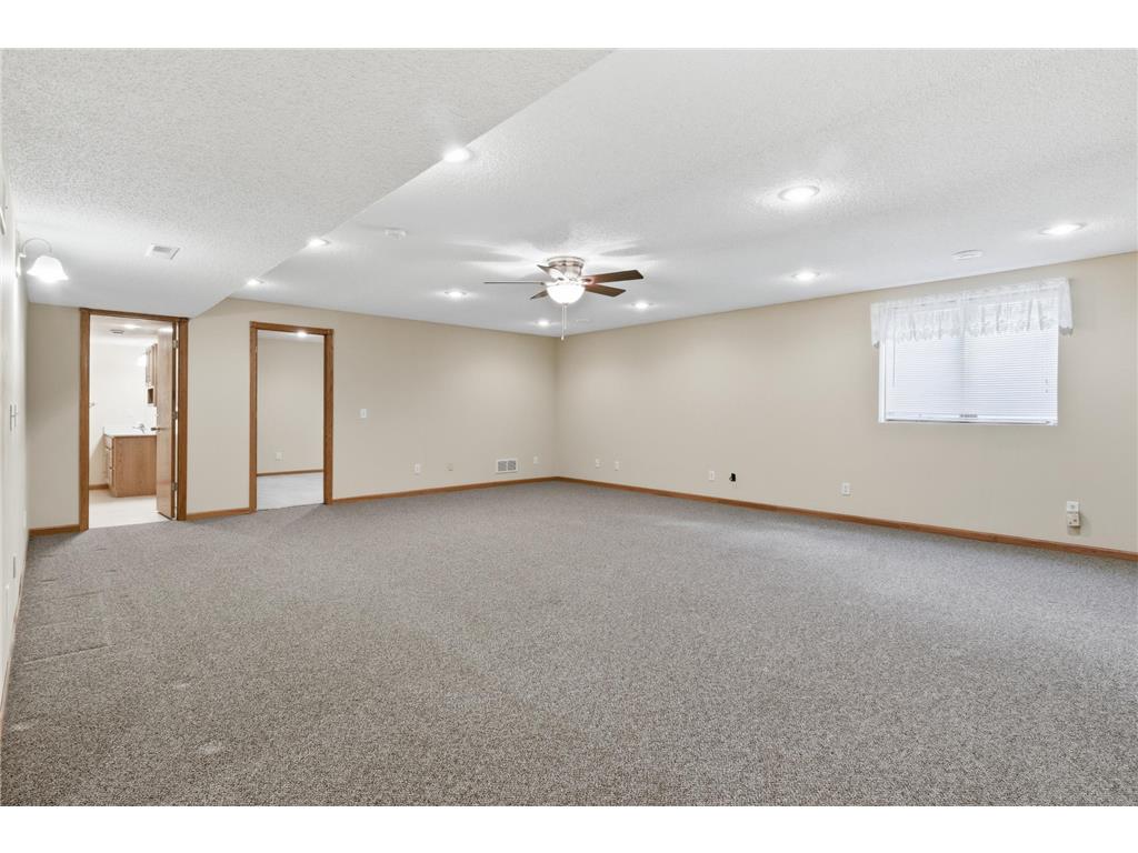 1330 N 10th Street Lake City MN 55041 6810366 image31