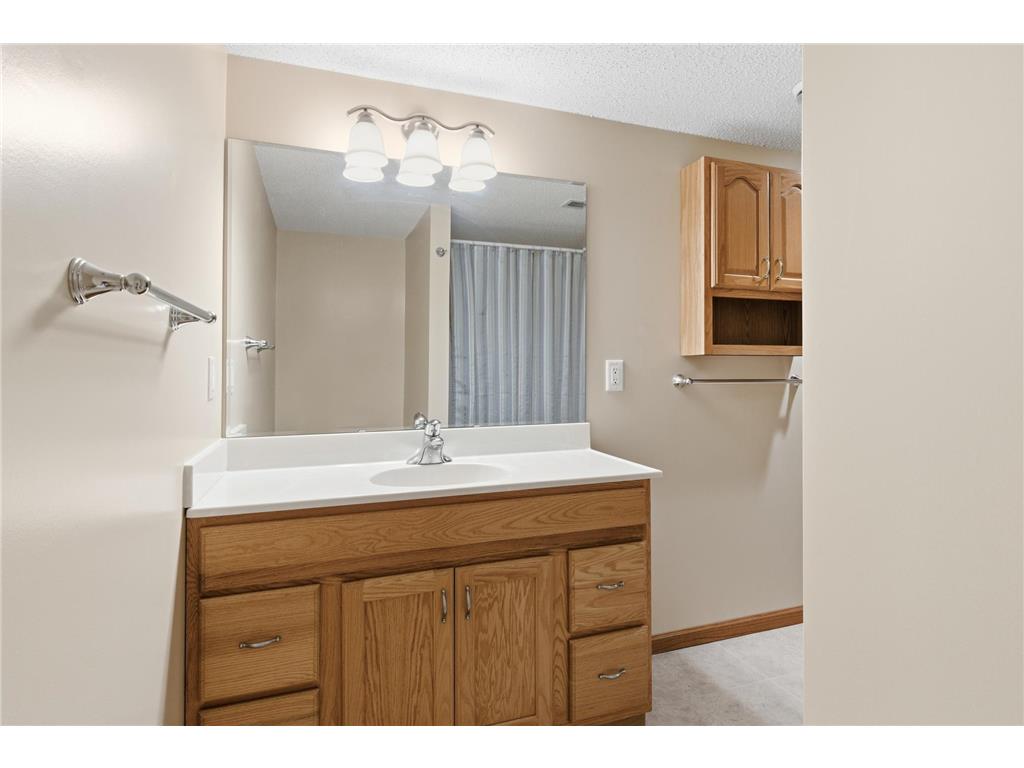 1330 N 10th Street Lake City MN 55041 6810366 image37