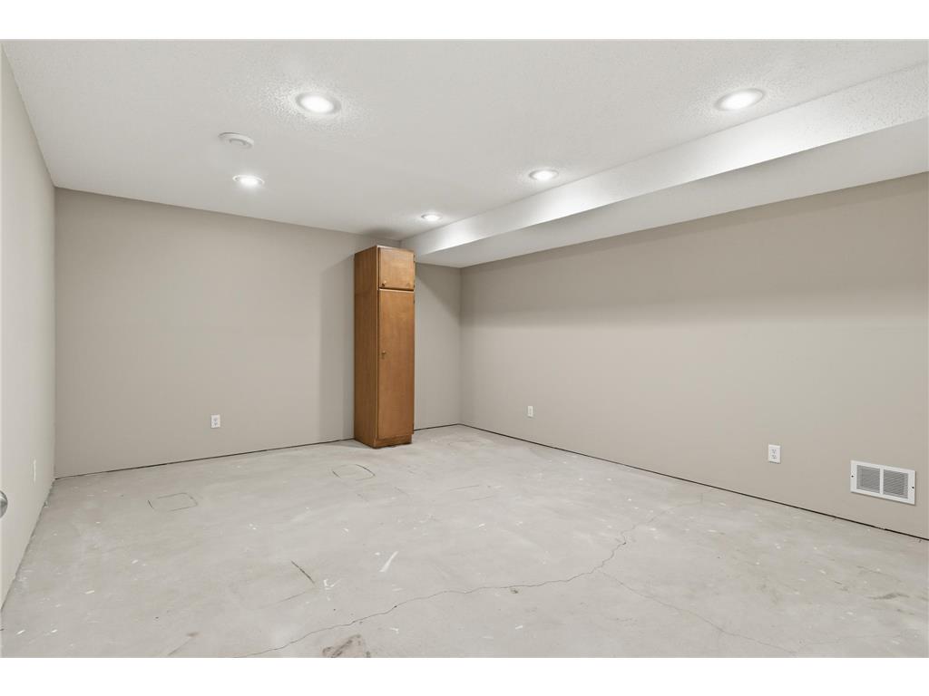 1330 N 10th Street Lake City MN 55041 6810366 image38