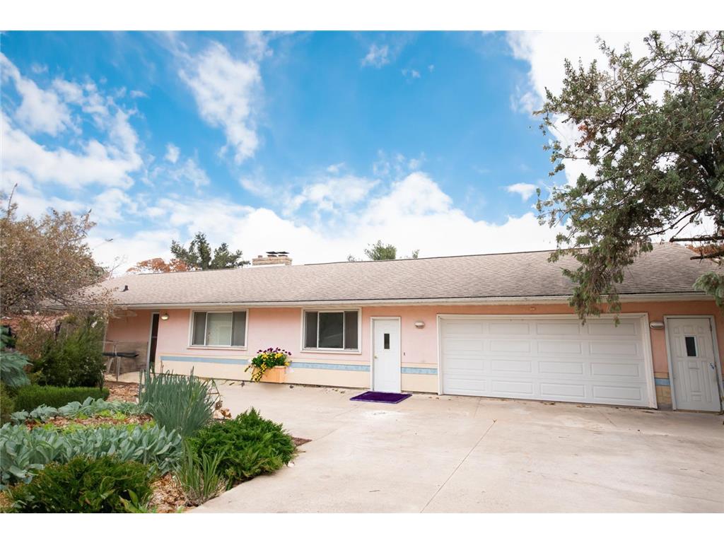 1330 Wincrest Drive, Winona, MN, 55987 MLS 6458251 Edina Realty