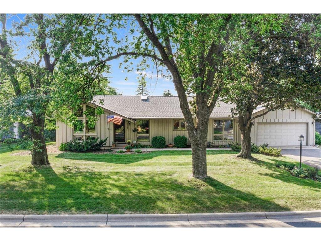 13300 Oakland Drive Burnsville MN 55337 6516793 image1